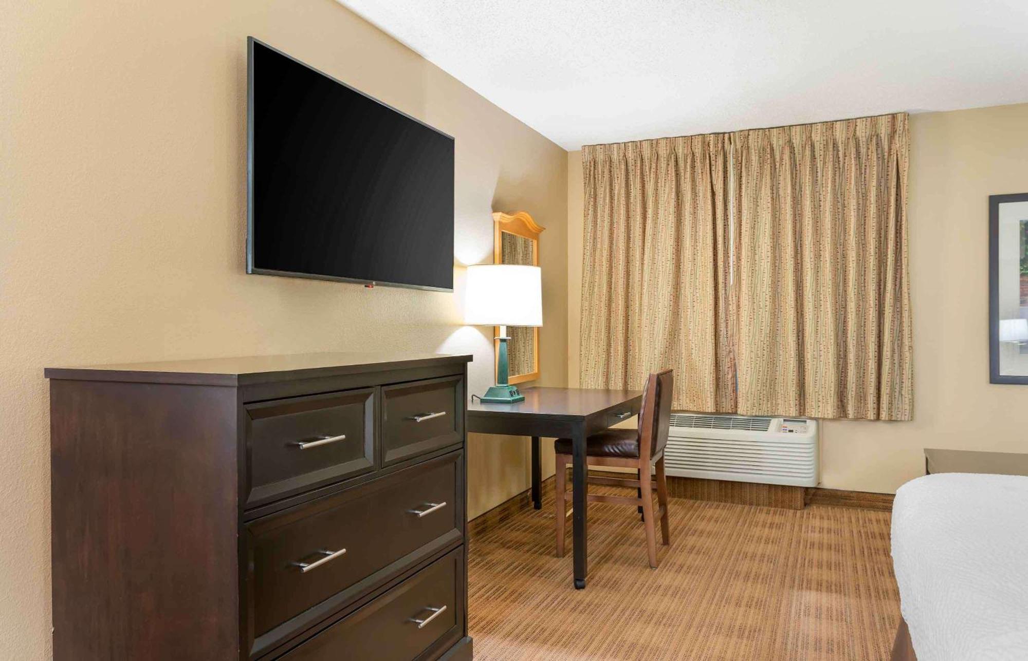 Extended Stay America Suites - Chicago - Schaumburg - Convention Center Eksteriør billede